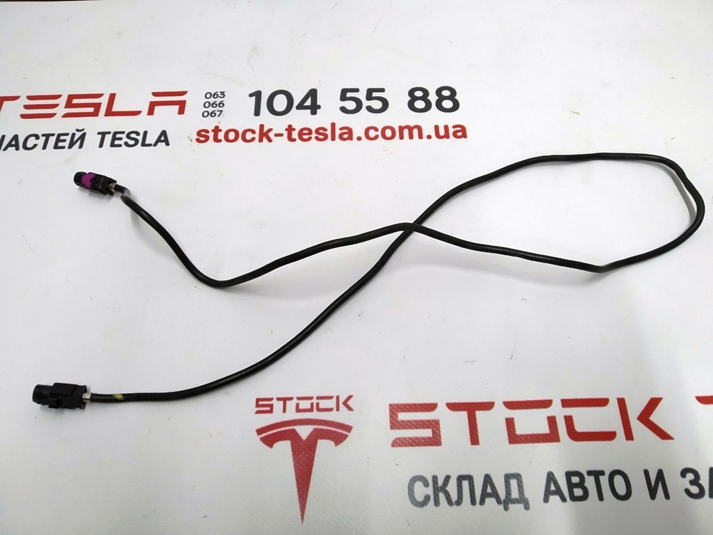1 Cable HSD MCU TO IC Tesla model S 1004422-00-G